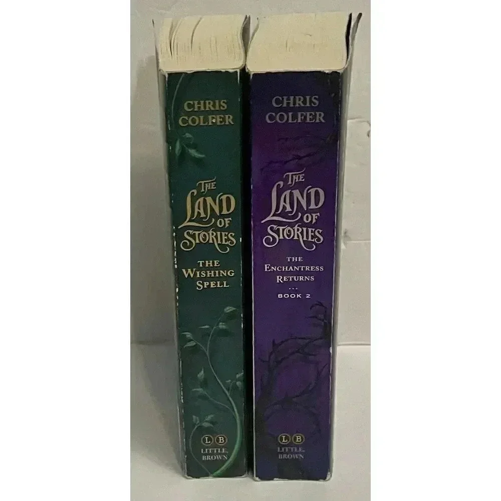 2 Book Lot The Land Of Stories Chris Colfer Wishing Spell &‎ Enchantress Returns